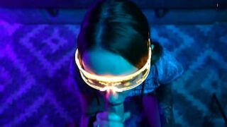 Throbbing gamer babe slurps cock🌭 raw, slobbering everywhere like a filthy little cum dumpster