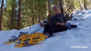 Veronica B snow-squirting porn extravaganza: anal👌 snowplay and squirmy delight