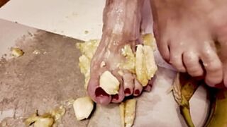 Housewife's Pedal Pledge for Eternal Toes Worship