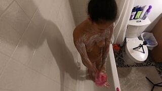 I cum to please my angelic fuck buddy under warm shower🚿 water POV
