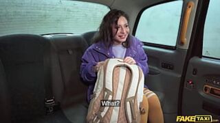 Sexy mature babe gets down and dirty for cash