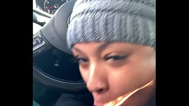 SkiingGirl Offers Amazing Mouth Job