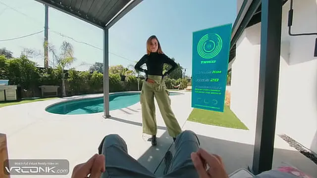 VR Conk: Redhead Kim Sucks A Huge Cock Deeply In The Cosplay Parody Kim Possible pt 1