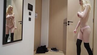 She Didn't Leave A Tip and Got Fucked by Delivery Boy