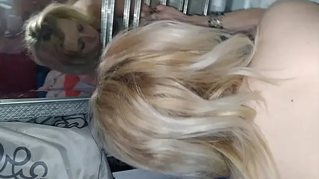 POV DOGGYSTYLE WITH WANTTOBEWOWED