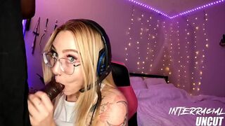 Black dick🌭 captivates thick pawg during intense face streaming session