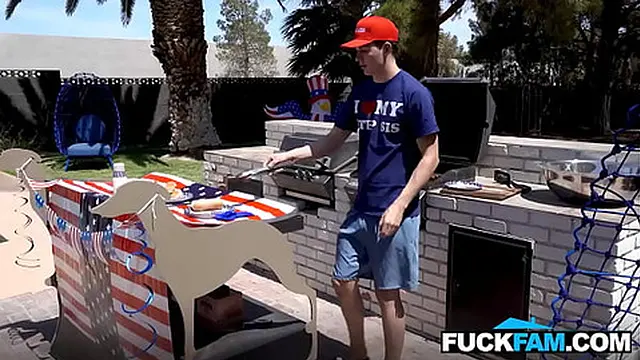 Stepmom Fainted Watching Her Stepdaughter Fucking his Husband and Stepson Penelope Kay &mdash;  Will Pounder &mdash;  Josh Rivers