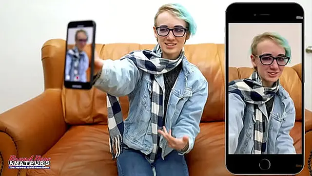 Blue-haired raven fingers her pussy🌮️ and licks a cock🍆 with raw desire 