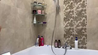 playing with my sweet pussy with hot shower
