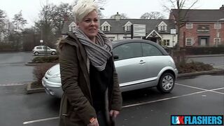 Can Everyone See my Pussy? Shameless Bree Branning Flashing and Pissing for UK-Flashers