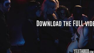 Busty MILF therapist double penetrates teen patient with strapon