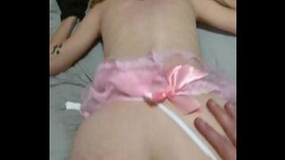 Pregnant Milf Kitty Creampied & Fucked With Giant Creature Dildo